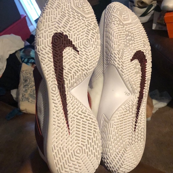 Nike sneakers - Picture 3 of 4